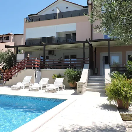 Apartment Pansion Berat Vodnjan