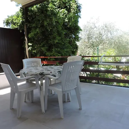 Pansion Berat ボドニャン