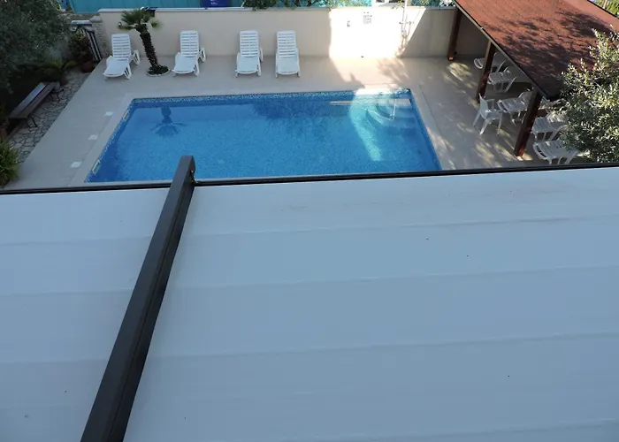 아파트 Pansion Berat