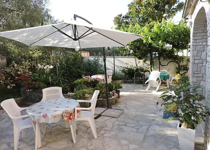 Pansion Berat * 보드냔