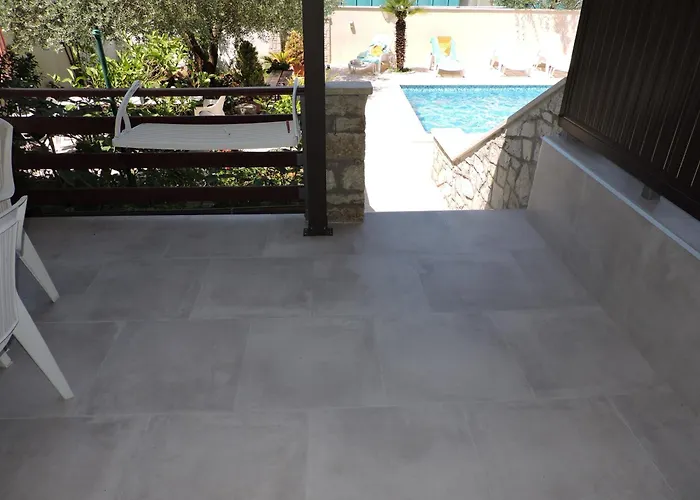 Pansion Berat 아파트