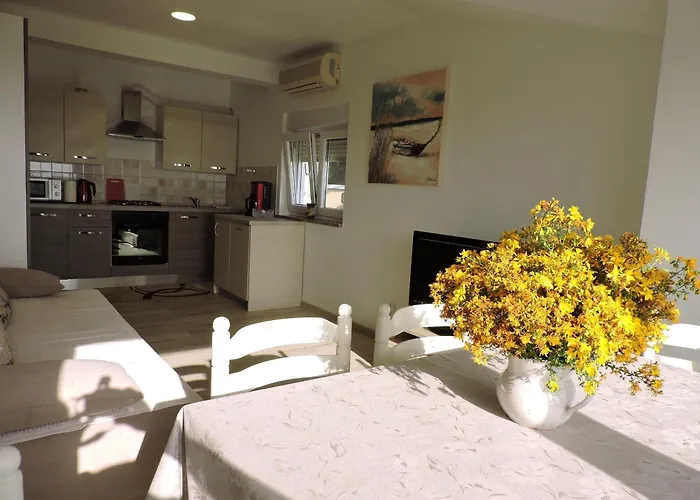 아파트 Pansion Berat